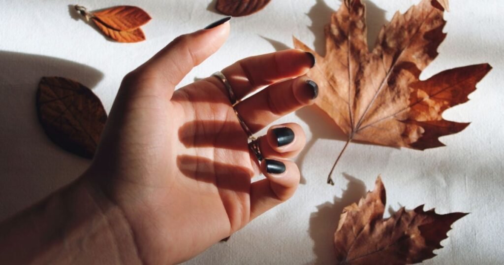 Silk Satin Black Nails